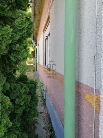 Eladó családi ház, Újszászon 19.9 M Ft, 3 szobás