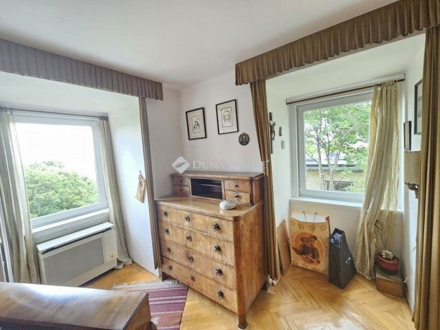 Eladó téglalakás, Budapesten, II. kerületben 149.99 M Ft