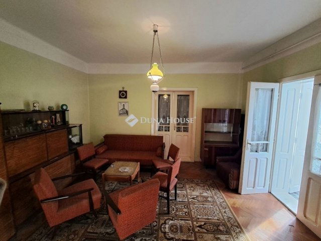 Eladó családi ház, Töttösön 18 M Ft, 4 szobás