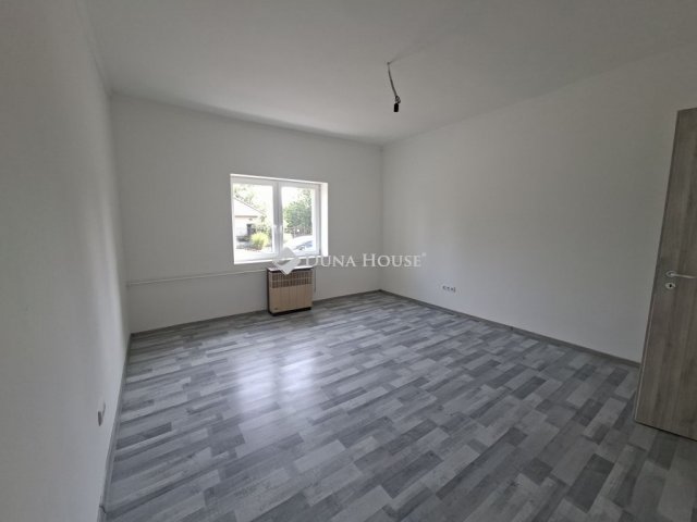 Eladó családi ház, Zsámbokon 55 M Ft, 3 szobás