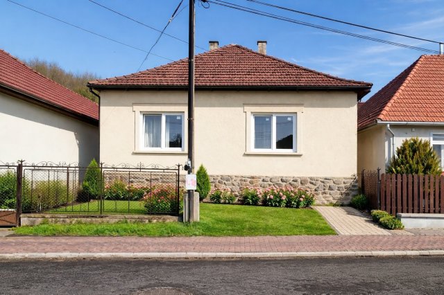 Eladó családi ház, Bátonyterenyén 15.5 M Ft, 2 szobás