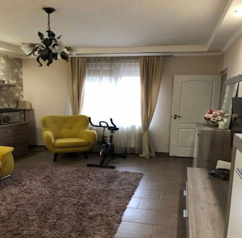 Kiadó családi ház, albérlet, Debrecenben 129900 E Ft / hó