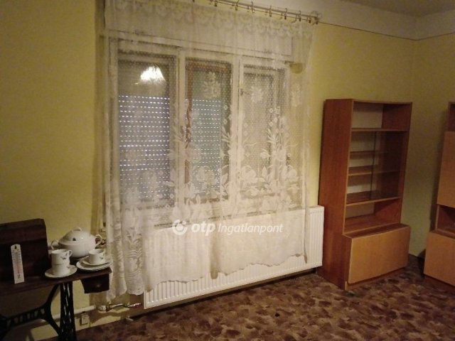 Eladó családi ház, Mezőtúron 14.9 M Ft, 2 szobás