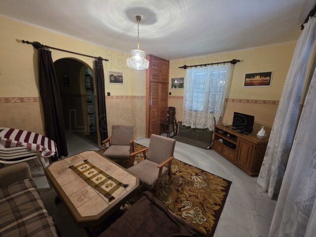 Eladó nyaraló, Balatonkeresztúron 64.9 M Ft, 1+2 szobás