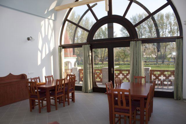 Eladó hotel, Esztergomban 480 M Ft / költözzbe.hu