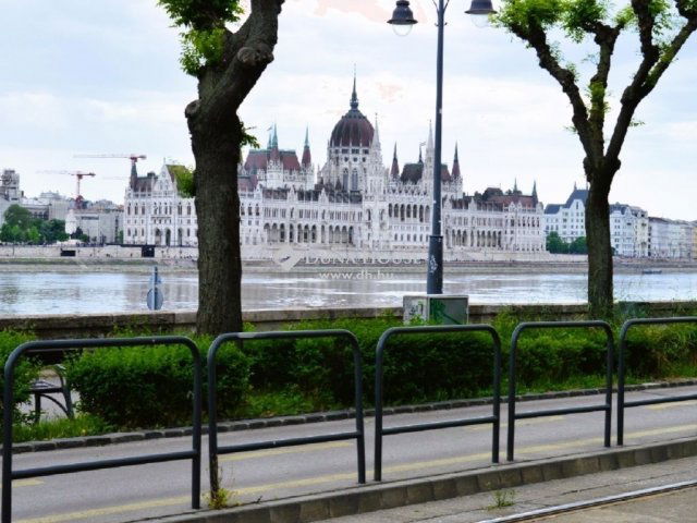 Eladó téglalakás, Budapesten, II. kerületben 83 M Ft, 2 szobás