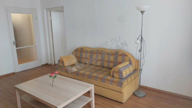 Kiadó téglalakás, albérlet, VIII. kerületben, Tömő utcában