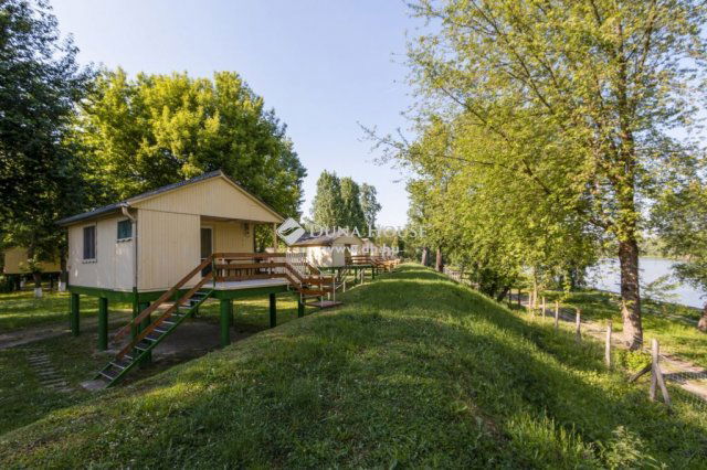 Eladó ipari ingatlan, Szentendrén 2200 M Ft / költözzbe.hu