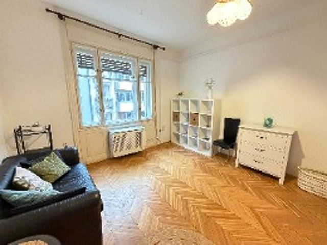 Eladó téglalakás, IX. kerületben, Sobieski János utcában