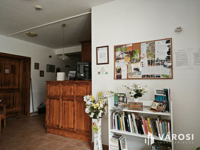 Eladó hotel, Sárváron 325 M Ft, 33 szobás / költözzbe.hu