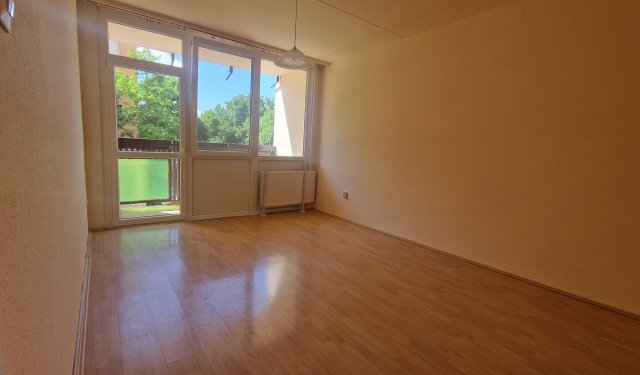Eladó téglalakás, Debrecenben 56 M Ft, 2 szobás
