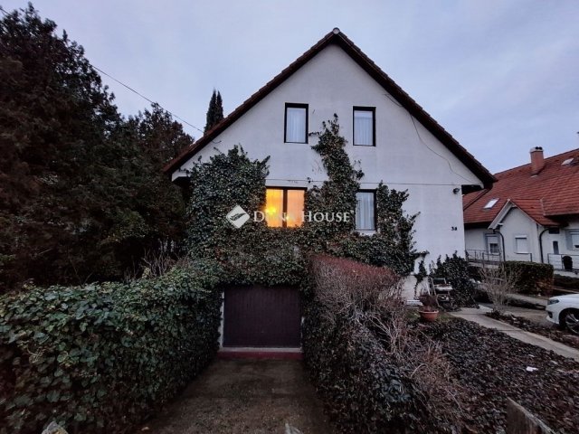 Eladó ikerház, Budapesten, XVI. kerületben 148 M Ft, 4+1 szobás