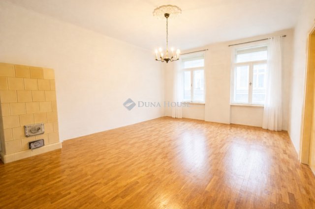 Eladó téglalakás, Budapesten, VIII. kerületben 119.9 M Ft