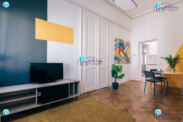 Eladó téglalakás, Budapesten, VII. kerületben 127 M Ft, 4 szobás