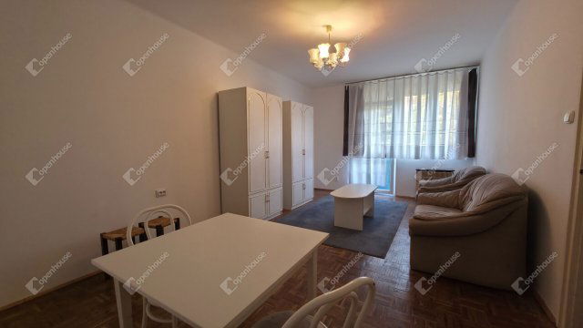 Eladó téglalakás, Miskolcon 27.5 M Ft, 2+1 szobás