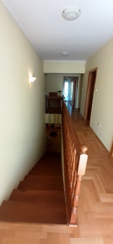 Kiadó ikerház, albérlet, Ürömön, Huszár utcában, 5 szobás