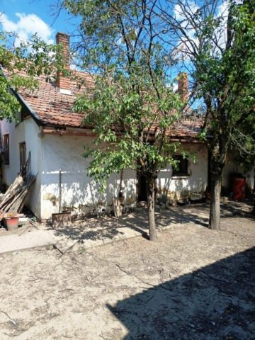 Eladó családi ház, Hódmezővásárhelyen 14 M Ft, 2 szobás