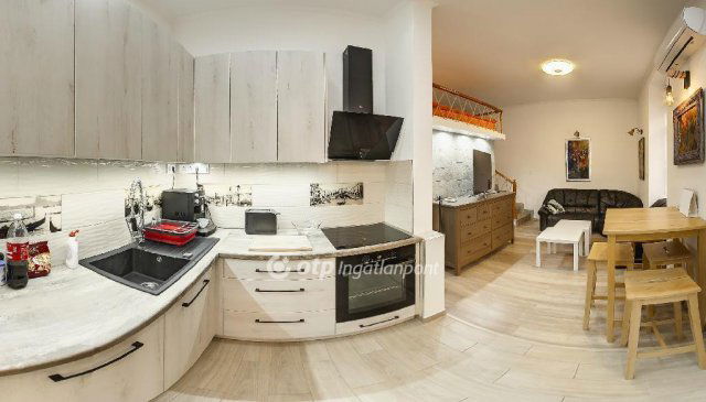 Eladó téglalakás, Budapesten, VII. kerületben 60.9 M Ft