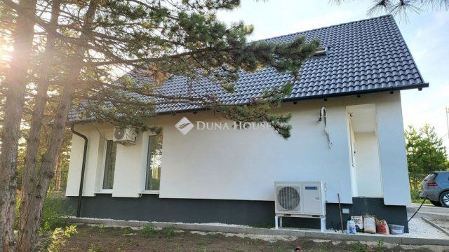 Eladó családi ház, Érden 125 M Ft, 4 szobás