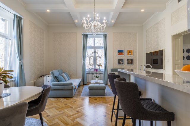 Eladó téglalakás, Budapesten, VII. kerületben, Lövölde téren