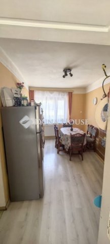 Eladó családi ház, Dunabogdányban 79.9 M Ft, 4+1 szobás