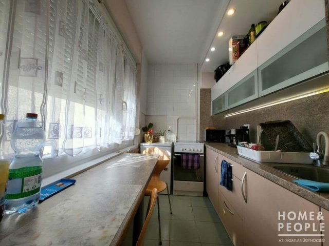 Eladó téglalakás, Szegeden 50.499 M Ft, 2 szobás