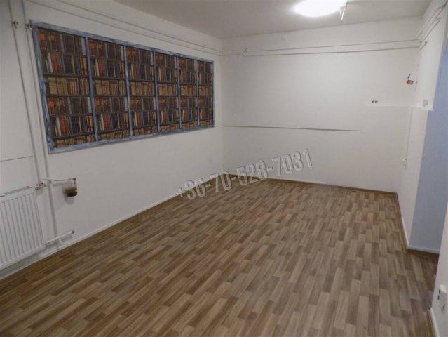 Eladó panellakás, Tatabányán, Gábor Áron utcában 27.8 M Ft