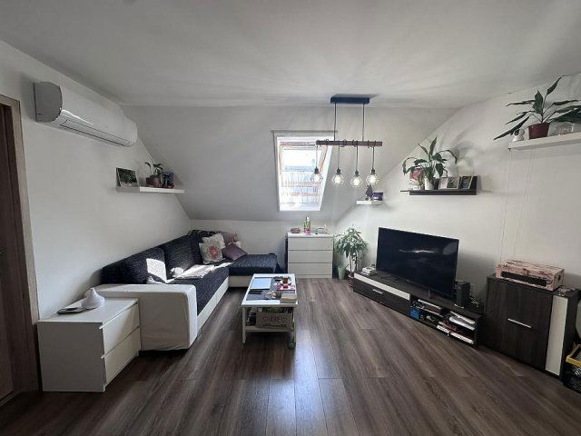 Eladó téglalakás, IV. kerületben, Lebstück Mária utcában