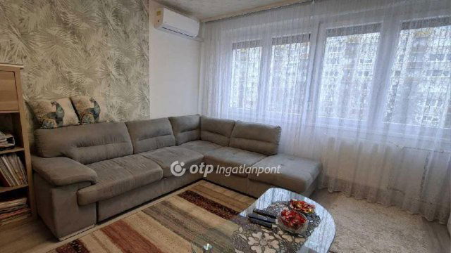 Eladó panellakás, Budapesten, XIV. kerületben 64.9 M Ft, 2 szobás