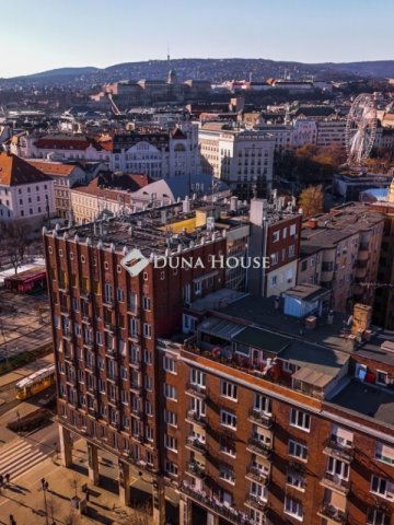 Eladó téglalakás, Budapesten, VII. kerületben 199.5 M Ft