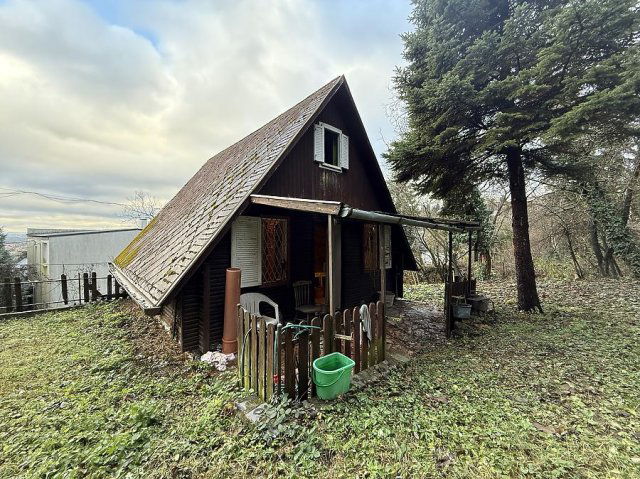 Eladó családi ház, Szentendrén 38.9 M Ft, 2 szobás