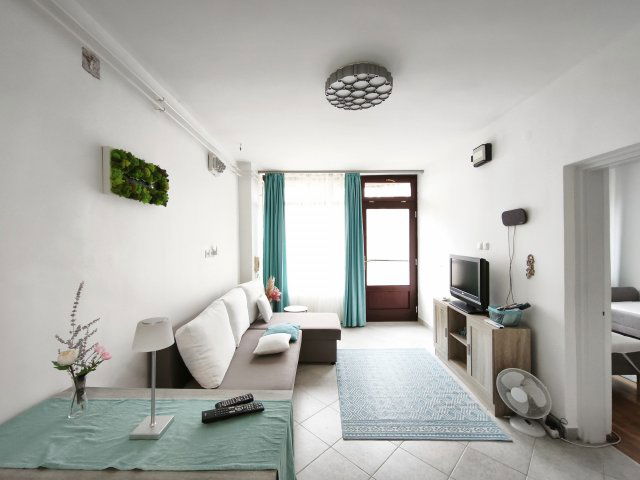 Eladó családi ház, Vonyarcvashegyen 149.9 M Ft, 4+4 szobás