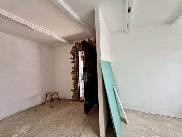 Eladó családi ház, Hajdúsámsonon 33.9 M Ft, 2 szobás