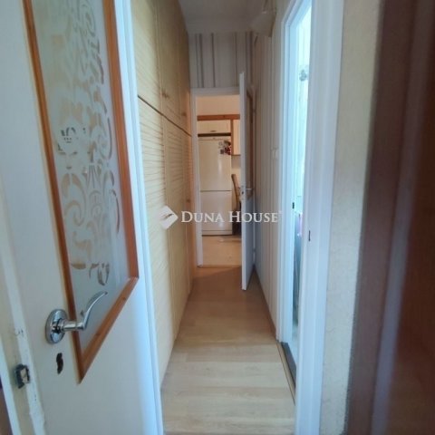 Eladó téglalakás, Budapesten, XVIII. kerületben 59.9 M Ft