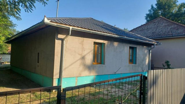 Eladó családi ház, Táborfalván 39.9 M Ft, 2 szobás