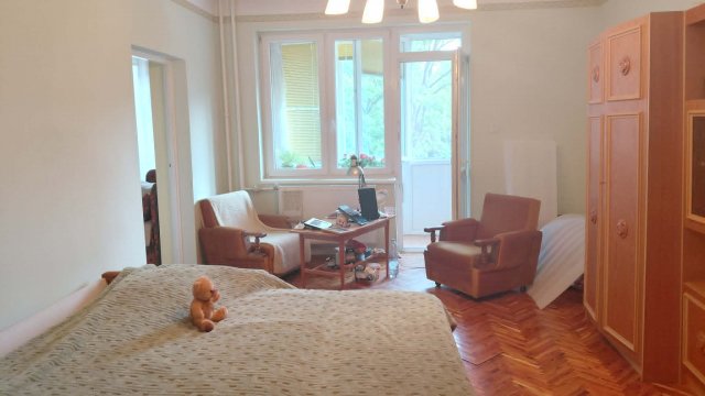Kiadó panellakás, albérlet, Nyíregyházán 140 E Ft / hó