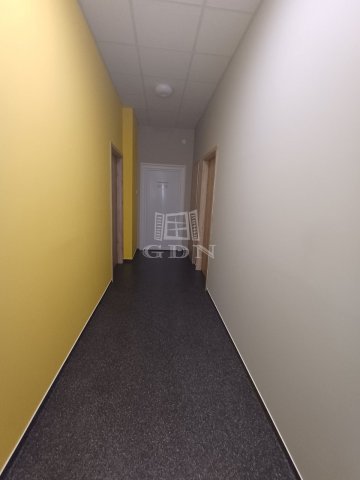 Eladó ipari ingatlan, Baján 150 M Ft / költözzbe.hu