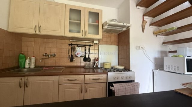 Eladó nyaraló, Kőszegen 49 M Ft, 4 szobás / költözzbe.hu