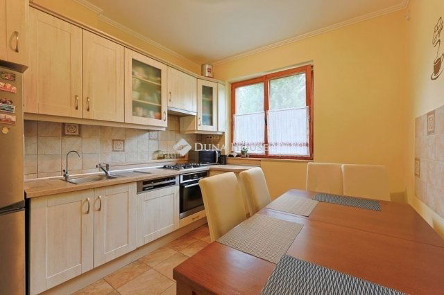 Eladó sorház, Budapesten, II. kerületben 215 M Ft, 5 szobás