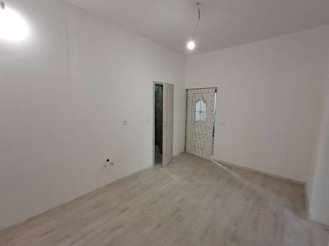 Eladó családi ház, Budapesten, XV. kerületben 35.9 M Ft