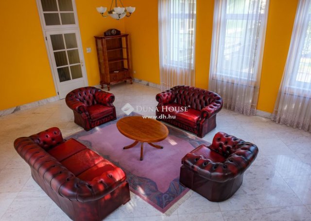 Eladó családi ház, Budapesten, XVI. kerületben 380 M Ft