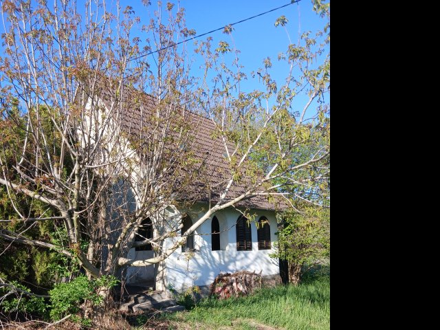 Eladó nyaraló, Siklóson 9.9 M Ft, 1 szobás