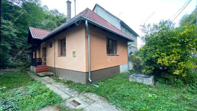Eladó családi ház, Miskolcon 38 M Ft, 3 szobás
