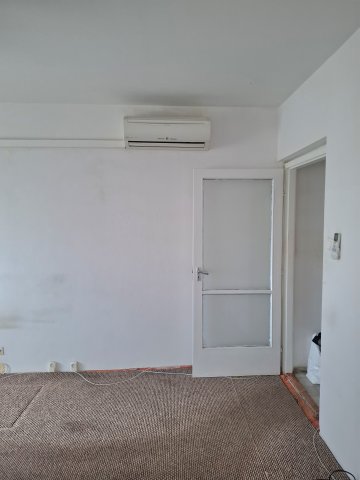 Eladó panellakás, Szegeden 52.5 M Ft, 3 szobás