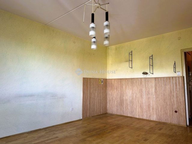 Eladó panellakás, Budapesten, XIV. kerületben 42.9 M Ft, 1 szobás