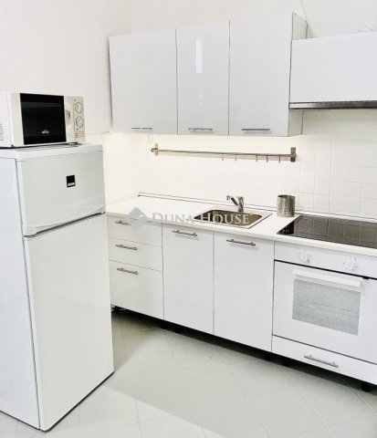 Eladó téglalakás, Budapesten, V. kerületben 119 M Ft, 3 szobás