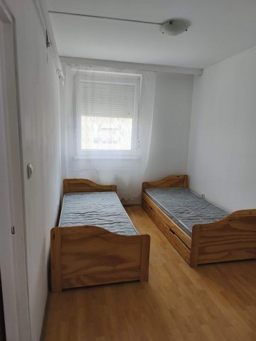 Eladó panellakás, Budapesten, XXI. kerületben, Árpád utcában