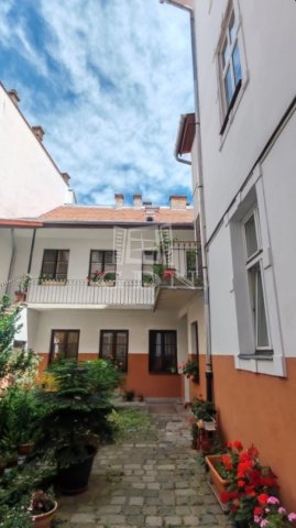 Kiadó téglalakás, albérlet, Budapesten, I. kerületben, 1 szobás