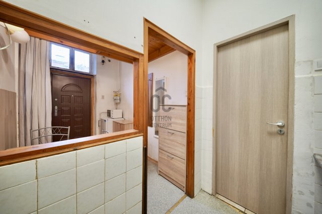 Eladó téglalakás, Budapesten, IX. kerületben 43.5 M Ft, 1 szobás