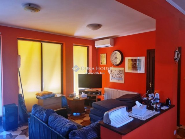 Eladó téglalakás, Siófokon 47.9 M Ft, 3 szobás